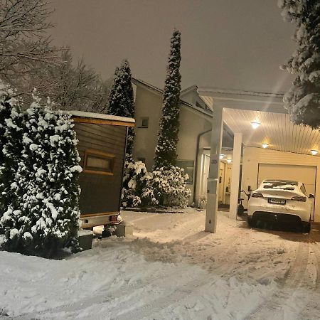 Saunallinen Vierasmaja 1 Km Foeriltae Aurajoelta Турку Екстериор снимка